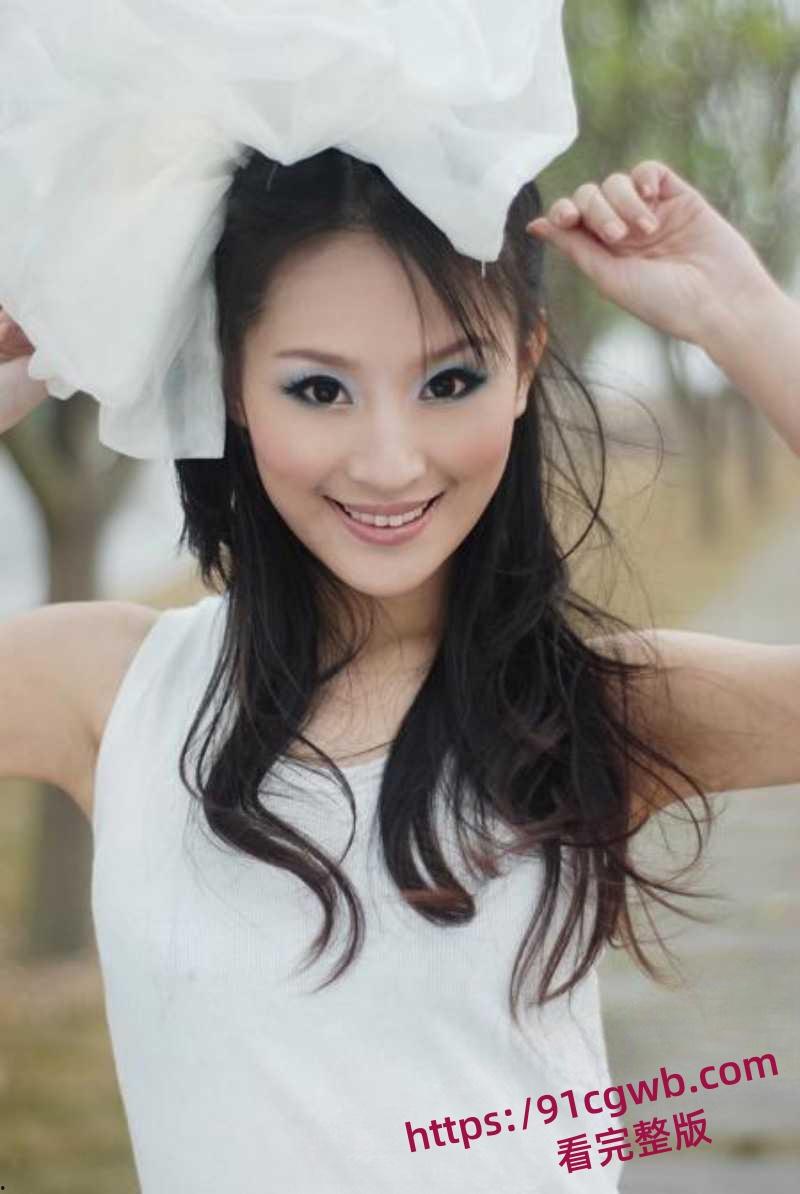 清纯女星吴绿洲在影视剧美丽的错误中大胆漏奶 属实是为艺术献身-2